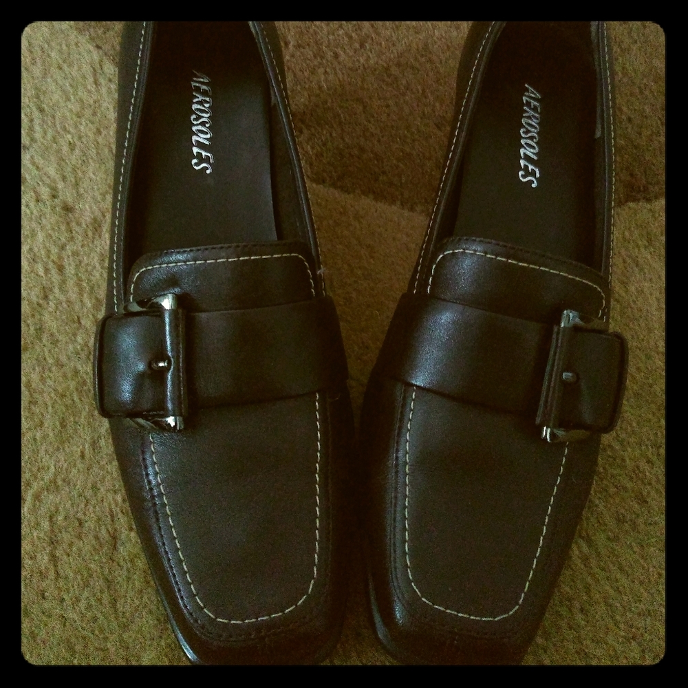 Aerosoles Leather Pumps